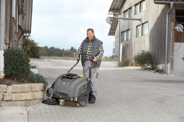 https://www.karcher-centar-mlazmatik.rs/images/products/big/2155.jpg