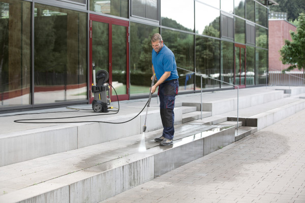 https://www.karcher-centar-mlazmatik.rs/images/products/big/2440.jpg