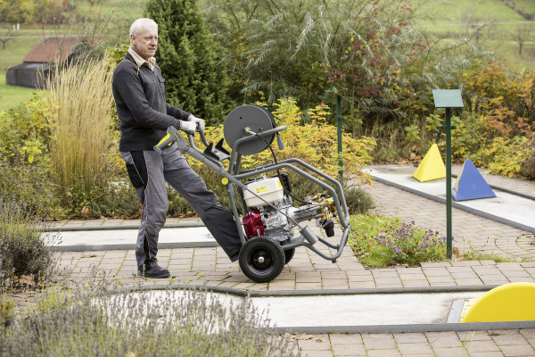 https://www.karcher-centar-mlazmatik.rs/images/products/big/4002.jpg