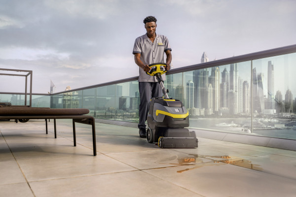 https://www.karcher-centar-mlazmatik.rs/images/products/big/4090.jpg