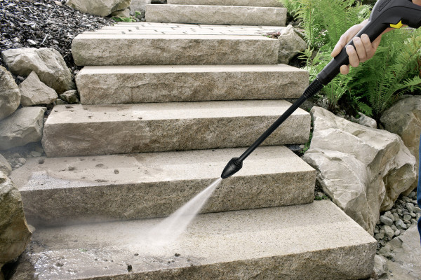 https://www.karcher-centar-mlazmatik.rs/images/products/big/732.jpg